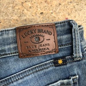 Lucky brand skinny jeans 4/27